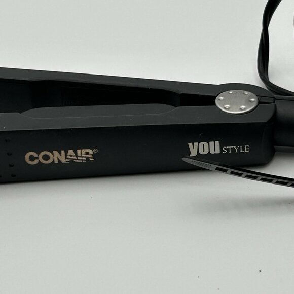 Conair Infiniti You Style 1 Inch Ceramic Flat Iron Hair Styler Black - Pre-Owned - Picture 2 of 6